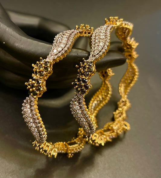 Wavy Bangles Pair