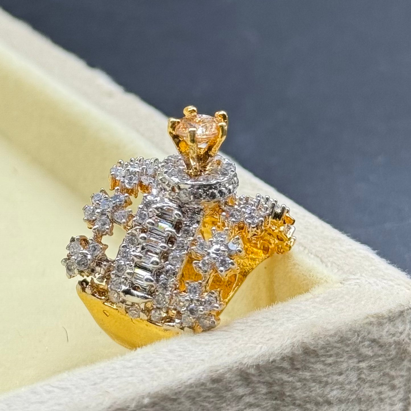 RP crown Stone Ring