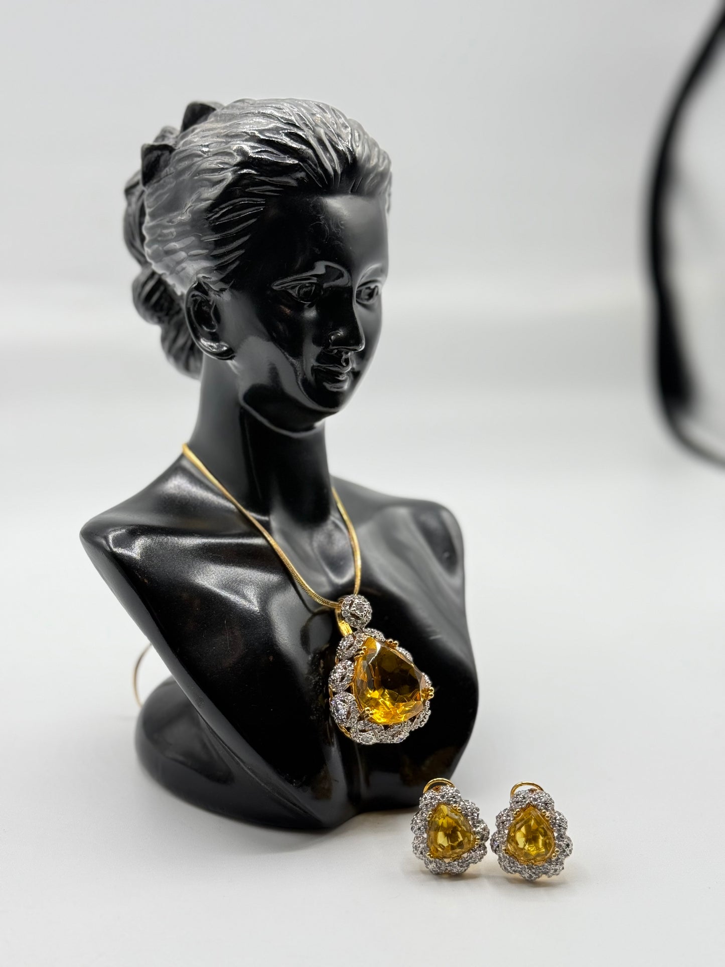 Locket Set with Earrings